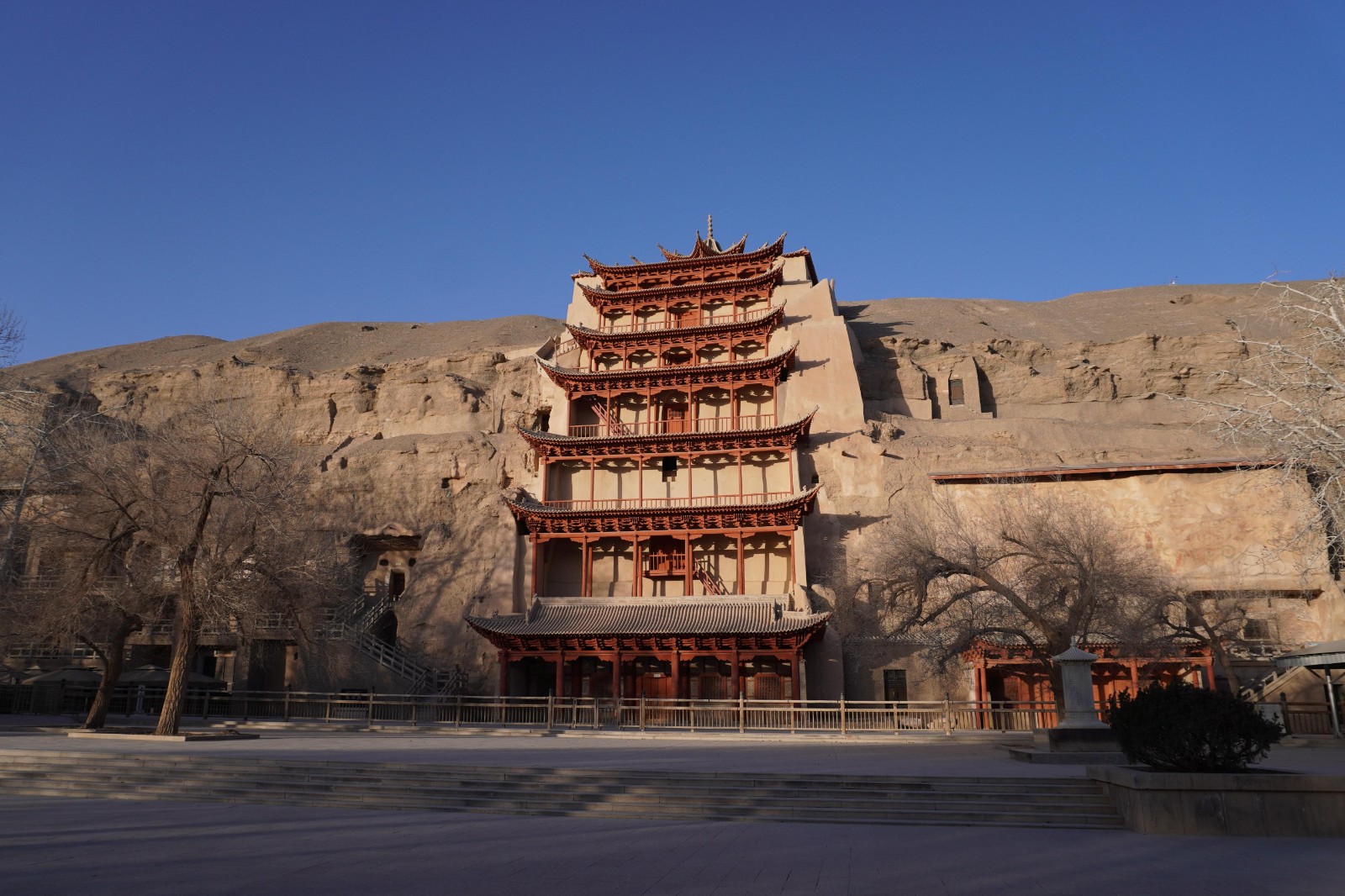 Mogao-Grottos-Dunhuang